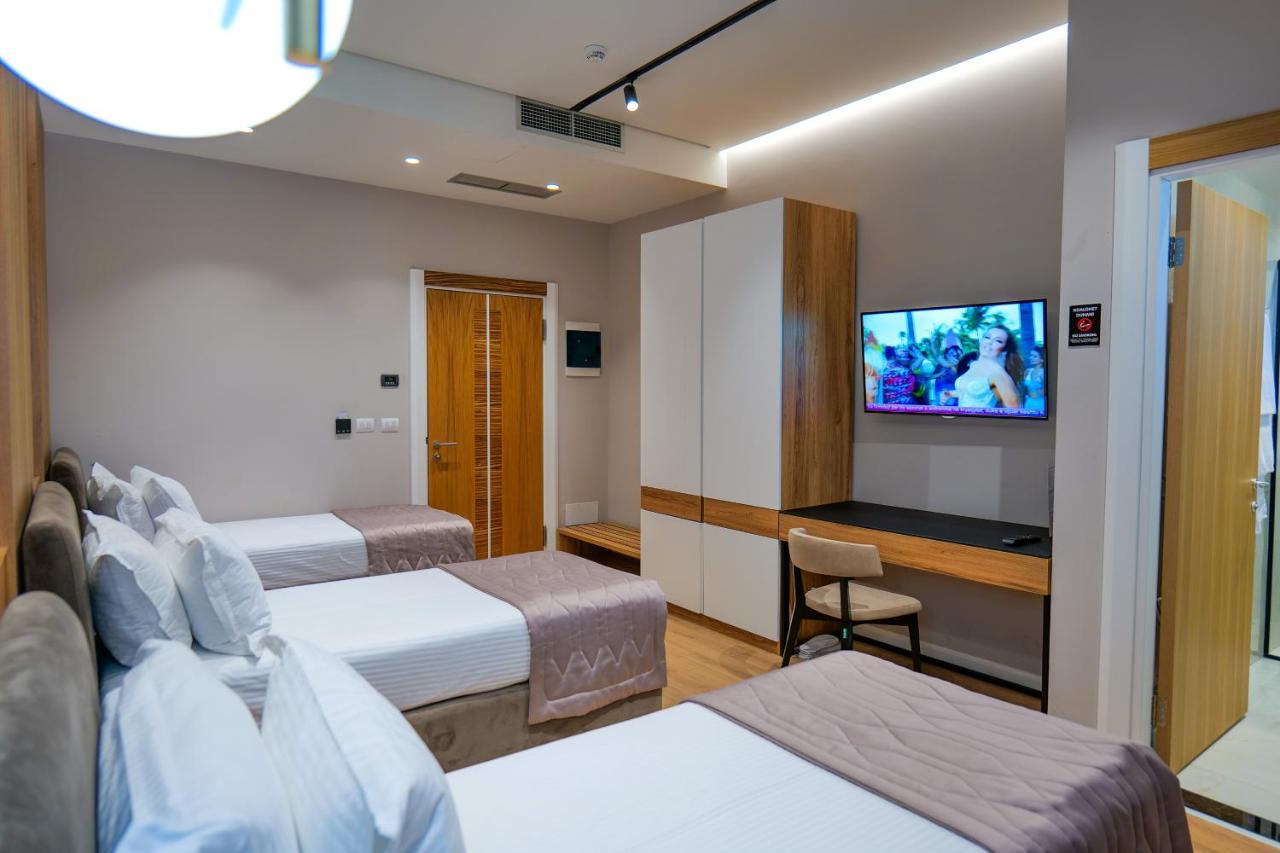 Lord Hotel Tirana Vore Exterior photo