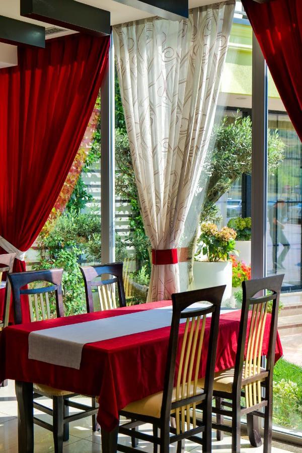 Lord Hotel Tirana Vore Exterior photo